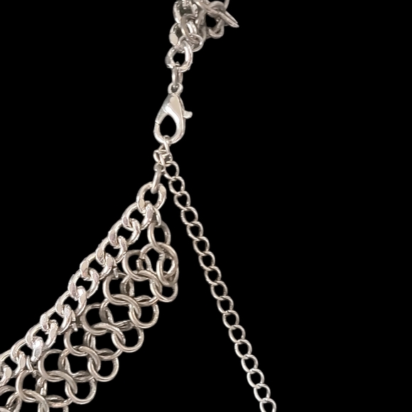 Coins statesmen/ Bib silver tone necklace - Picture 8 of 9